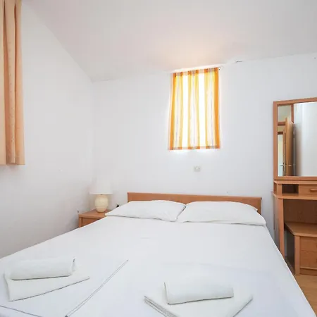 Apartman By The Sea Razanac, Zadar - 5766