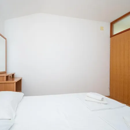 Apartman By The Sea Razanac, Zadar - 5766